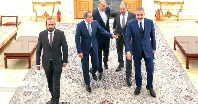 3+3 formatına qayıdışda iki əskiklik var RƏY