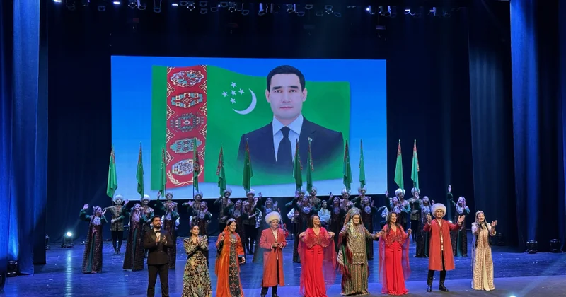 Türkmənistan Mədəniyyət Günləri Gəncədə dostluq konserti ilə başa çatıb