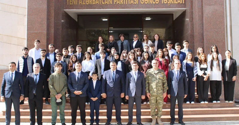 YAP Nizami rayon təşkilatının könüllüləri Gəncədə olublar FOTOLAR