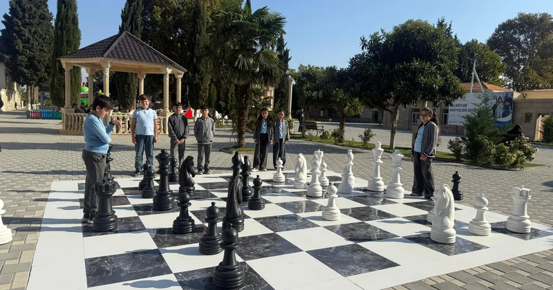 Samux parkında yeni şahmat meydançası