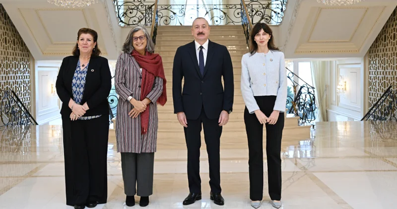 Prezident qəbullar keçirdi (YENİLƏNİB)