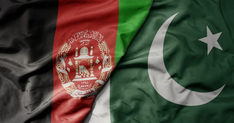 Əfqanıstan Pakistanı sərhəddə atəşkəsi pozmaqda ittiham edib