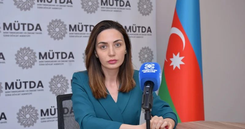 MÜTDA rəsmisi: Texnologiyadan istifadədə çətinlik çəkən müəllimlər var