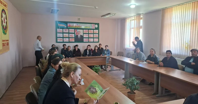 Balakəndə zərərvericiyə qarşı maarifləndirmə davam edir FOTOLAR