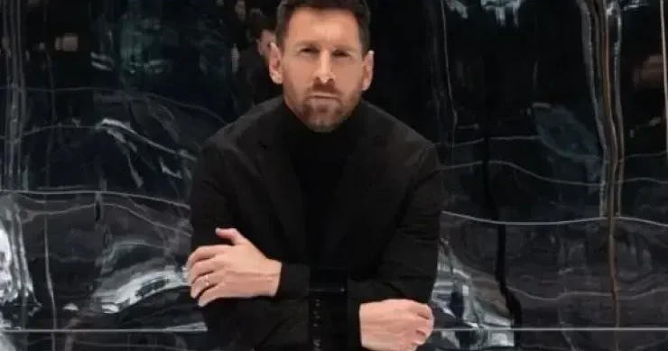 Biznes imperiyasını genişləndirir: Yeni ətirini, “Messi PLATINUM”u təqdim etdi