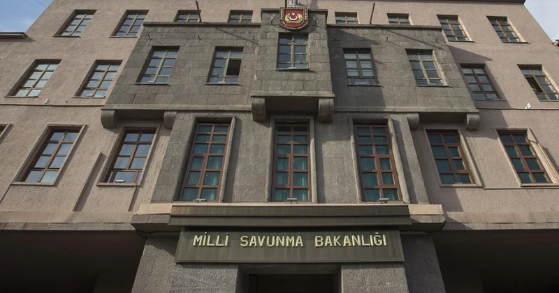 Türkiyə Müdafiə Nazirliyində dövlət müstəqilliyin bərpasının qarşıdakı ildönümü münasibətilə Azərbaycanı təbrik ediblər