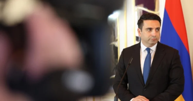 Simonyan: “Anklavlar və eksklavlarla bağlı heç bir razılaşma yoxdur”