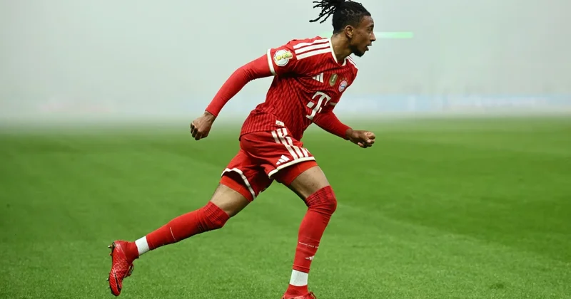 Maykl Olise “Nike”ın əfsanəvi butslarının geri qayıtmasına səbəb olub FOTO