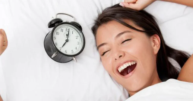 Mütəxəssislər yuxunun optimal vaxtını müəyyən edib