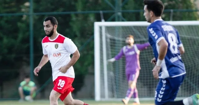 Gəncəbasar ın kapitanı: “Birinci Liqada döyüşkən futbol ön plana çıxır”