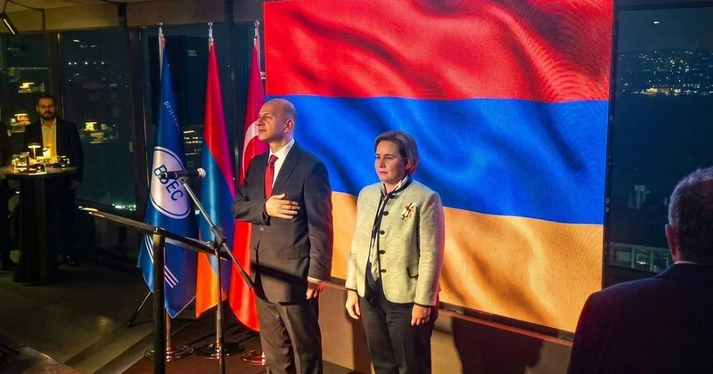 Турция впервые за девять лет отметила День независимости Армении на высоком уровне Minval Politika