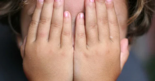 Uşaq qorxularını necə çözməli?