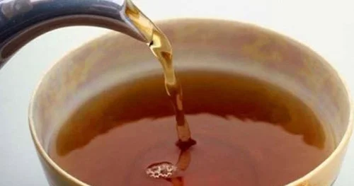 Axşamdan qalan çayı içməyin! Ziyanları