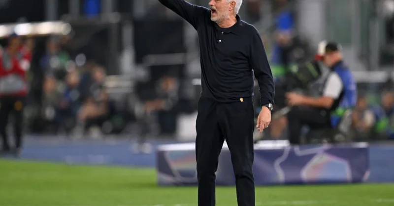 Mourinyo “Roma” azarkeşlərinə müraciət etdi FOTO