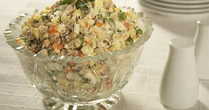 Məşhur salatın xeyiri və ziyanı