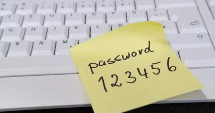“123456” şifrəsinə görə 8,8 milyon nəfərin məlumatları oğurlanıb