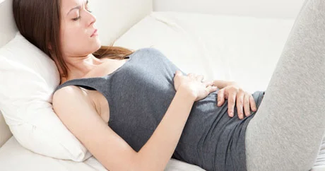 Menstrual dövrün yaxınlaşdığını göstərən 4 əlamət