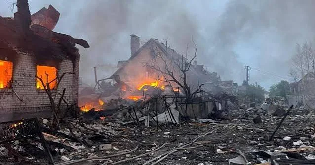 Ruslar Xarkova dronlarla hücum edib: Yanğın baş verib, üç nəfər ölüb, 13 nəfər yaralanıb