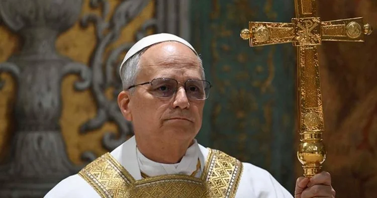 Papa XIV Leo ilə Putin arasında telefon danışığı olub