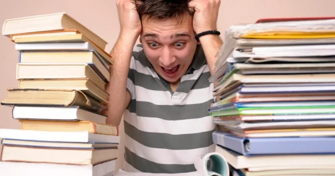 İmtahan öncəsi bunu qətiyyən etməyin STRESSƏ SƏBƏB OLUR