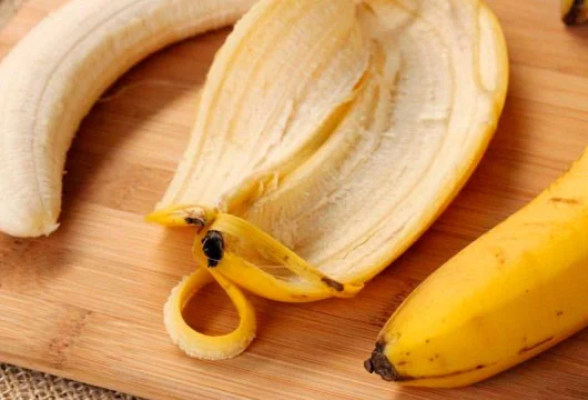 Banan qabığından çox effektli SAÇ MASKALARI