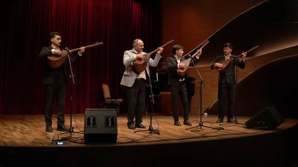 COP 29a həsr olunmuş Aşıq musiqisindən ibarət konsert proqramı təqdim olundu FOTO