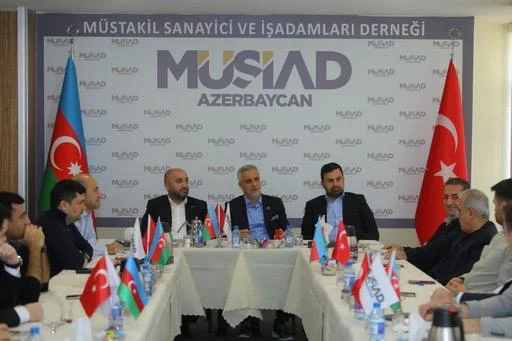 MÜSİAD rəsmiləri Azərbaycana gəldi FOTO