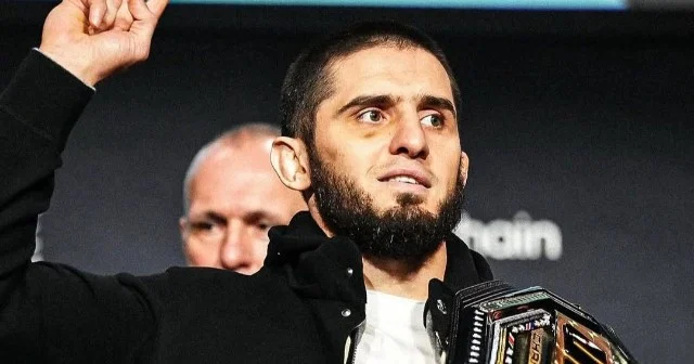 Maxaçev ilk ikiqat UFC çempionu oldu