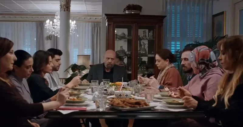 “Kızılcık Şerbeti”ndə “gigiyena” iddiası: Aktyor serialdan ayrıldı FOTO