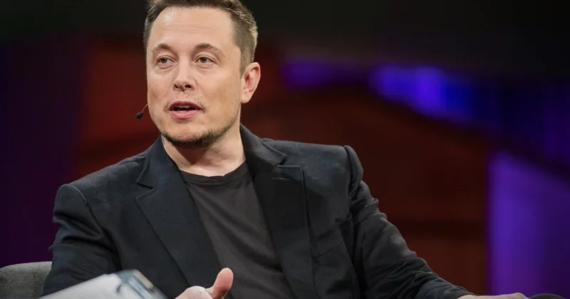 Маск пообещал победить бедность при помощи робота Tesla