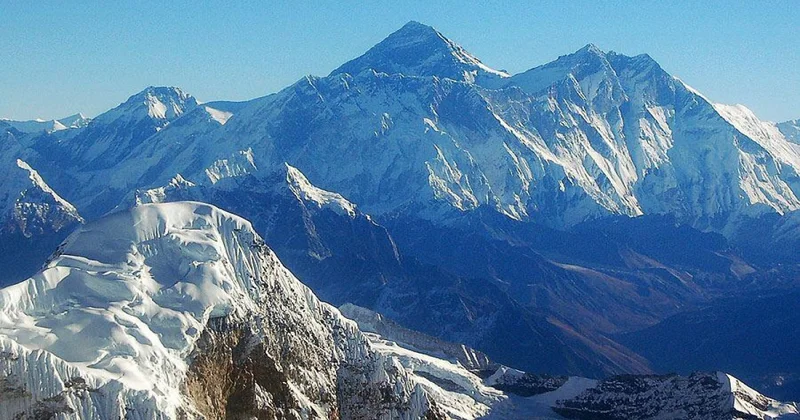 Azərbaycanda bəzi rayonlara yağış yağır, Murova qar düşüb FAKTİKİ HAVA