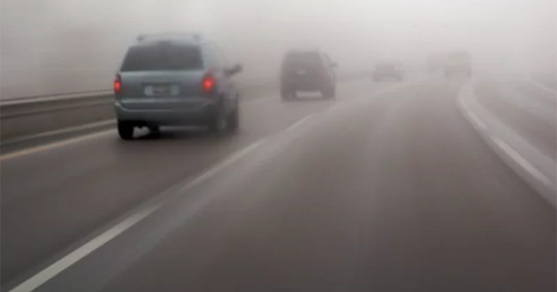 Dumanla bağlı bəzi yollarda görünüş məsafəsi məhdudlaşacaq