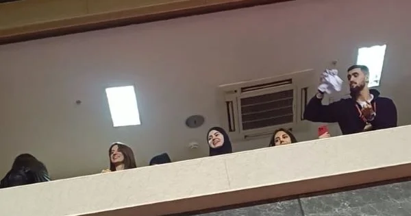 Toral Bayramov millimizin oyununda forma imzaladı Maraqlı kadrlar yalnız da (VİDEO)