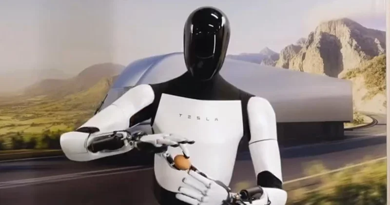 Маск заявил, что гуманоидный робот Tesla радикально изменит мировую экономику