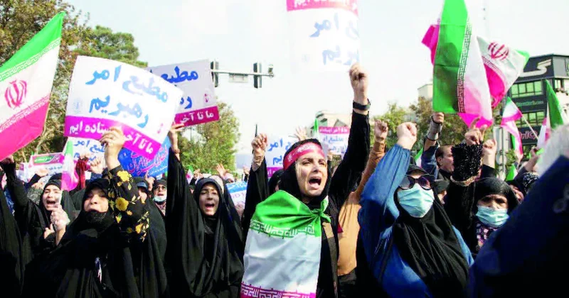 Analitik: İranda din pərdəsi altında xalq istismar olunur