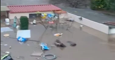 Мощный шторм "Клаудия" нанес удар по Португалии ВИДЕО