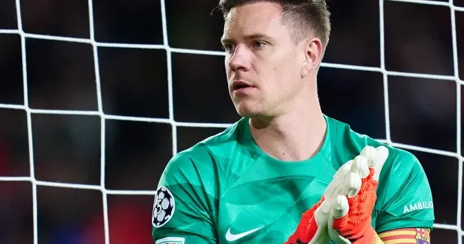 İstanbul klubu Barselona nın qapıçısını icarəyə götürmək istəyir