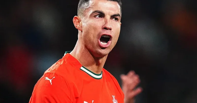 Kriştianu Ronaldu Ermənistana qarşı oyun öncəsi komanda yoldaşlarına müraciət edib