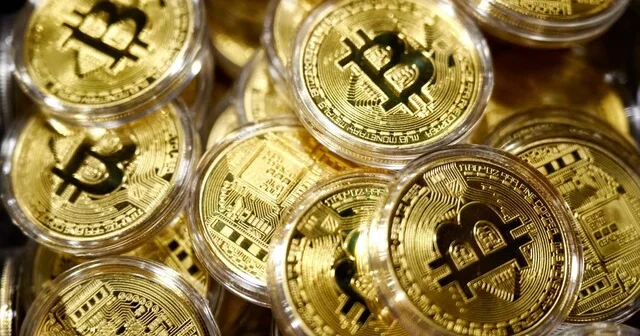 Bitkoin altı ayın ən aşağı səviyyəsindədir