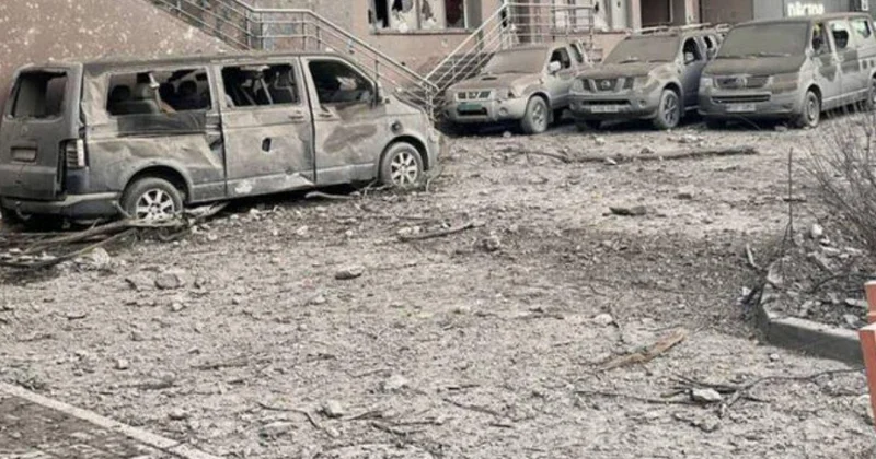 Россия настаивает: посольство Азербайджана повредили обломки американских ракет