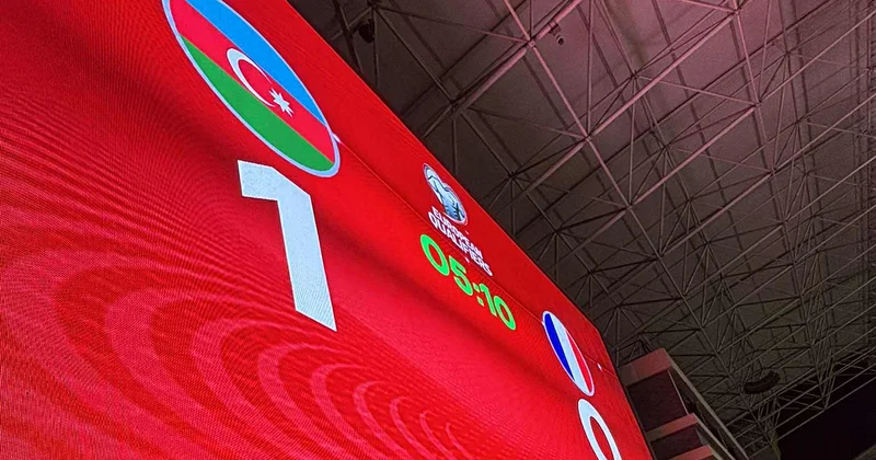 Renatın hamını şoka saldığı 4 cü dəqiqə... Video