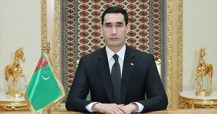 Бердымухамедов поздравил Ильхама Алиева с присоединением АР к консультативному формату стран ЦА