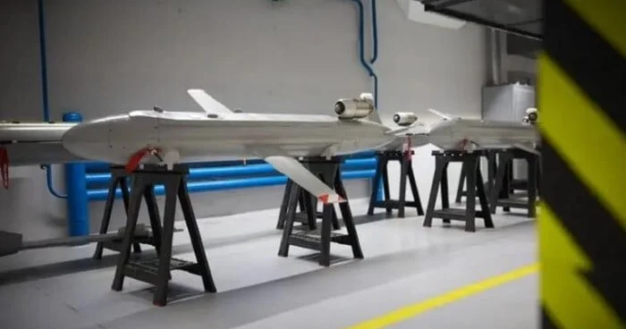 Ukrayna yeni reaktiv dronlarının görüntülərini yaydı Video