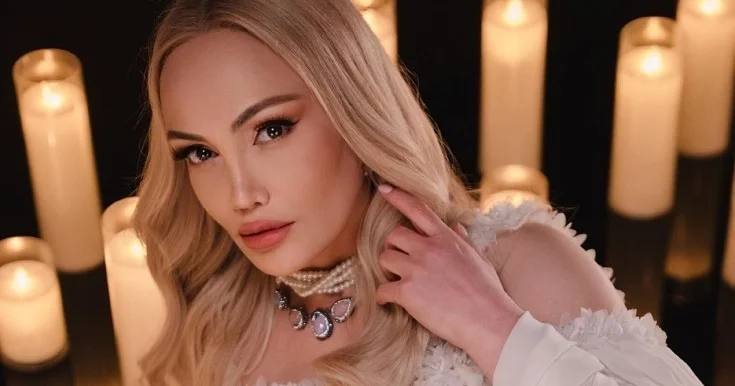 Şou biznesdəki gizlinləri açıqlayacaq