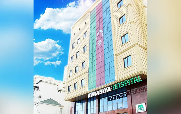 “Avrasiya Hospital”da lift qırıldı Xəsarət alan var