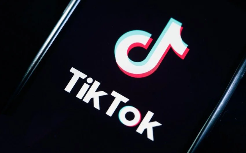 Azərbaycanda TikTok reklamları üçün yeni imkan: Tamamilə komissiyasız! KONKRET