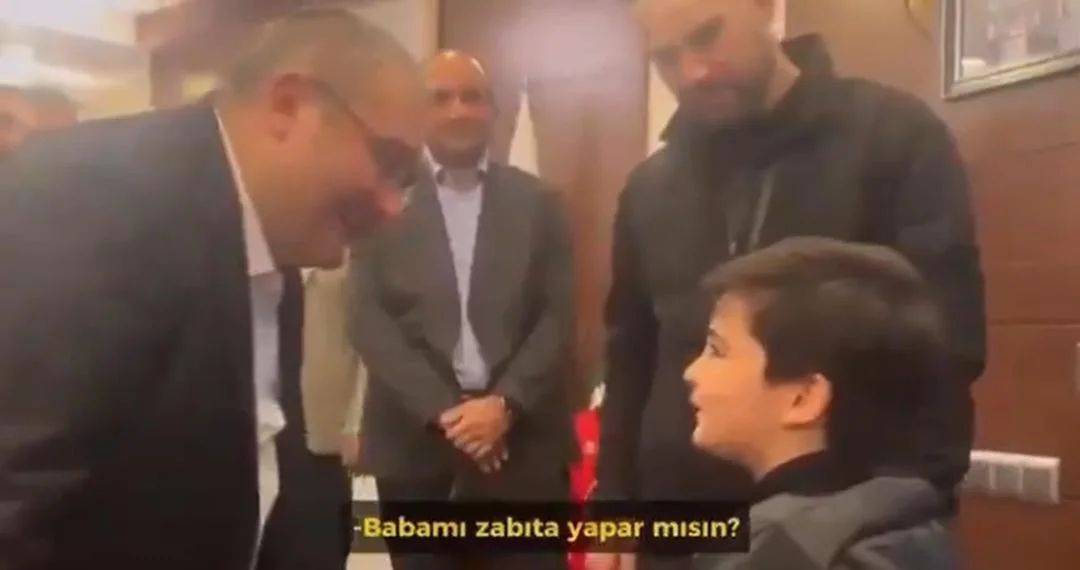 Bələdiyyə sədrindən azyaşlı uşağa ağlasığmaz suallar: Atan rüşvət alır? FOTO