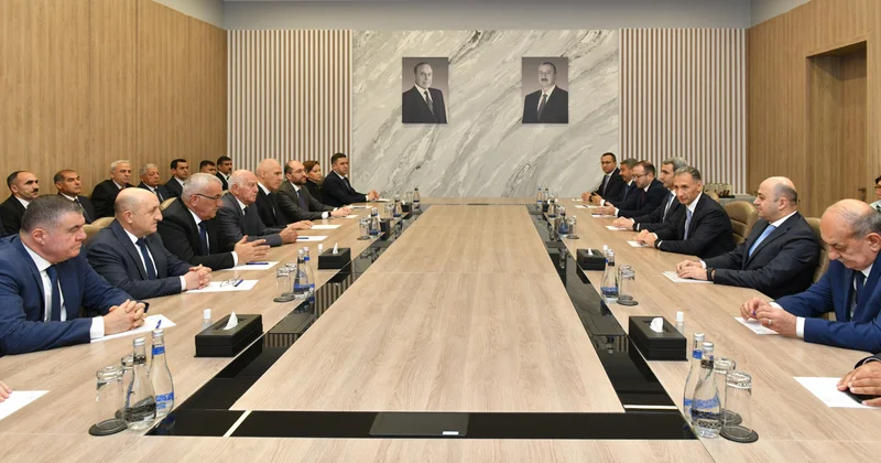 Nəqliyyat sahəsi işçilərinə dövlət mükafatları təqdim edilib