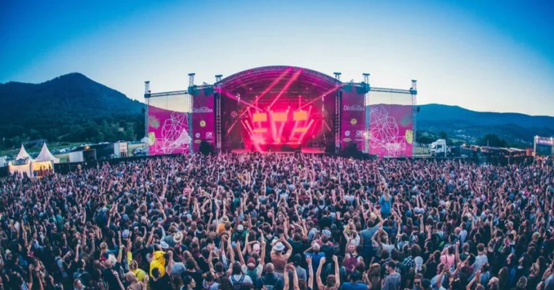 Hadisəyə çevrilə bilməyən mədəniyyət...