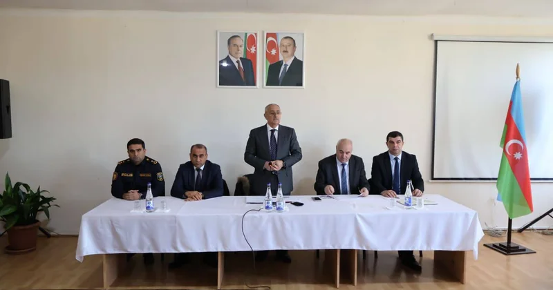 Qusarın Girik kəndi sakinlərinin problem və təklifləri dinlənildi FOTO